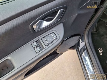 Renault Clio IV Grandtour Facelifting 0.9 TCe 90KM 2017 Renault Clio 0,9 tce 90KM klima elektryka navi wspomaganie alu zarejestrow, zdjęcie 19