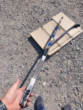 MERCEDES W177 НАКЛАДКА ВЕТРОВОГО СТЕКЛА НА КРЫШЕ ЛЕВАЯ