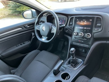 Renault Megane IV Grandtour Facelifting 1.5 Blue dCi 115KM 2020 Renault Megane 1.5 diesel 115 KM 6 biegow FULL LED zarej w PL zamiana, zdjęcie 6