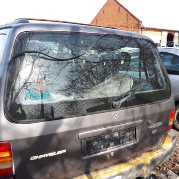 CHRYSLER VOYAGER II 90-95 VÍKO KUFRU KUFRU