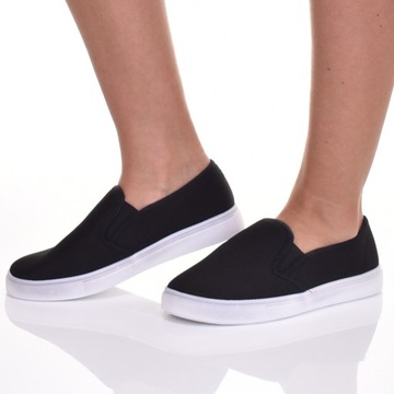 WSUWANE TENISÓWKI DAMSKIE NA GUMKACH CZARNE SLIP ON TRAMPKI