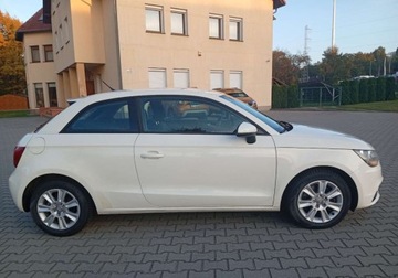 Audi A1 I Hatchback 3d 1.6 TDI 105KM 2011 Audi a1 Zarejestrowany - bardzo oszczedny - bezwypadkowy 1.6 Diesel 105KM, zdjęcie 6