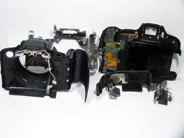 Canon SX1 IS — корпус