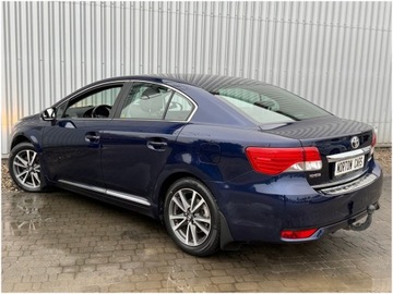 Toyota Avensis III Sedan Facelifting 2.0 D-4D 124KM 2013 Toyota Avensis sedan, zdjęcie 11