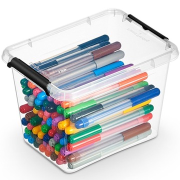 Пластиковый контейнер закрыт с крышкой 2,5 л.