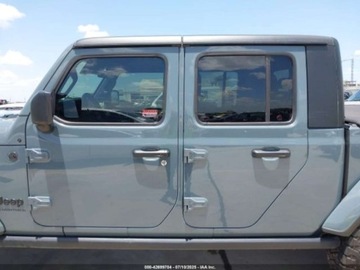 Jeep Gladiator 2024 Jeep Gladiator Willys 2024 3.6l 3.6 Benzyna 285KM, zdjęcie 2