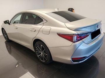 Lexus ES VII (XV70) Sedan Facelifting 300h 218KM 2025 Od ręki - 300h Business Edition 2.5 E-CVT 218KM | Podgrzewane fotele!, zdjęcie 2