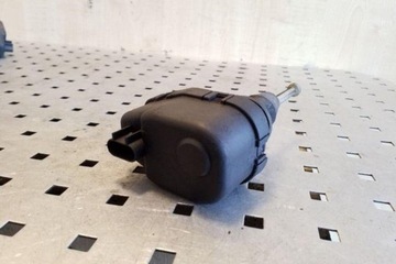 MOTOREK REGULACE ÚROVNI SVĚTLO OPEL FRONTERA A (5_MWL4) 0307851328 2.8L
