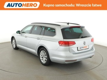 Volkswagen Passat B8 Variant 1.4 TSI BlueMotion Technology ACT 150KM 2016 Volkswagen Passat Comfortline 150KM navi PDC, zdjęcie 3