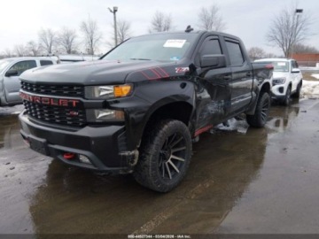 Chevrolet Silverado II 2020 Chevrolet Silverado Short Bed Custom Trail Boss 2020 4.3 Benzyna 285KM, zdjęcie 1