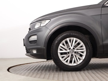Volkswagen T-Roc I SUV 1.0 TSI 115KM 2019 VW T-Roc 1.0 TSI, Navi, Klima, Tempomat, zdjęcie 13