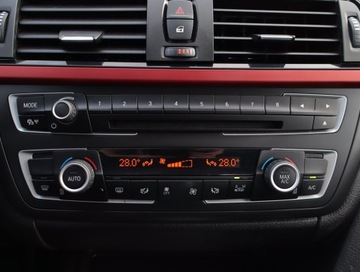 BMW Seria 3 F30-F31-F34 Limuzyna Facelifting 2.0 320i 184KM 2015 BMW 3 320 i xDrive, Salon Polska, Serwis ASO, zdjęcie 12