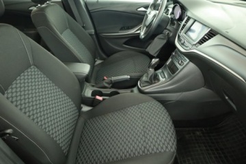 Opel Astra K Hatchback Facelifting 1.2 Turbo 110KM 2019 Opel Astra 1.2 Turbo, Salon Polska, Klima, zdjęcie 6