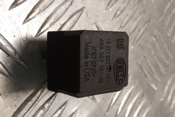 RELÉ OPEL ASTRA H (L48) 13171831 1.9L DIESEL 110KW 2008