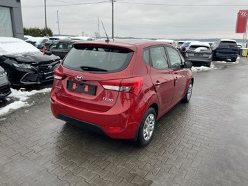 Hyundai ix20 Mikrovan Facelifting 1.6 MPI 125KM 2016 Hyundai ix20 Klimatyzacja Czujniki parkowania, zdjęcie 4