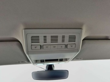 Volkswagen Multivan T6 2018 Volkswagen Multivan Salon PL DSG LongL2 FULL ledACC Bogata wersjaWEBASTO, zdjęcie 17