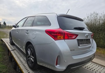 Toyota Auris II Touring Sports Facelifting 1.6 Valvematic 132KM 2015 Toyota Auris Zarejestrowany, ubezpieczony. Zapraszamy. 1.6 Benzyna 132KM, zdjęcie 5