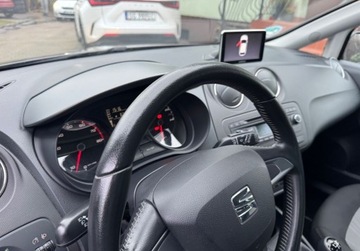 Seat Ibiza IV Hatchback 5d Facelifting 1.4 85KM 2014 Seat Ibiza 1,4 86KM CLIMATRONIC NAVI Grzane fotele Serwis Bezwypadkowy Sup, zdjęcie 31