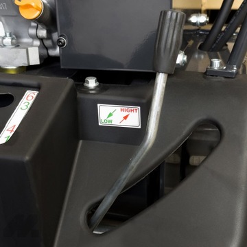 TACZKA SPALINOWA NA GĄSIENICACH Z WYWROTKĄ MEYER SILNIK LONCIN 13KM 800KG