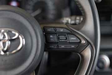 Toyota 2021 Toyota Yaris Yaris Comfort Style 1.5 Benzyna 125KM, zdjęcie 8