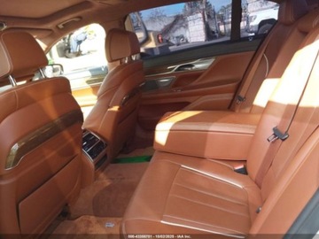 BMW Seria 7 G11-G12 2018 BMW Seria 7 740i 2018 3.0l 3.0 Benzyna 320KM, zdjęcie 14