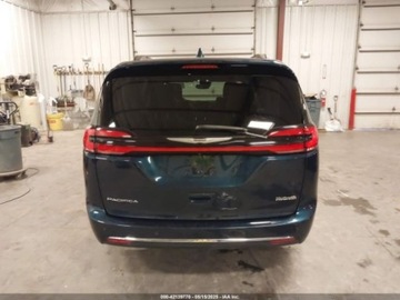 Chrysler Pacifica II 2022 Chrysler Pacifica Touring L 2022 3.6l 3.6 Benzyna 287KM, zdjęcie 4