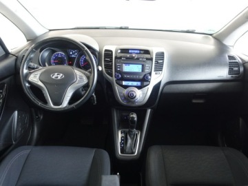 Hyundai ix20 Mikrovan 1.6 CVVT 125KM 2015 Hyundai ix20 1.6 Ben.125KM/Automat/Lift, zdjęcie 19