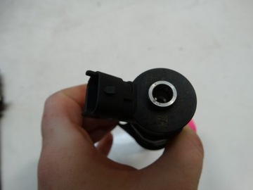 ИНЖЕКТОР PEUGEOT CITROEN 1.6HDI 0445110311