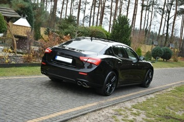 Maserati Ghibli III Sedan Facelifting 3.0 V6 350KM 2017 Maserati Ghibli Nerissimo edition 3.0V6 350KM 2017, zdjęcie 27