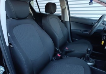 Hyundai i20 I Hatchback 5d Facelifting 1.2 DOHC 85KM 2013 Hyundai i20 1.2 benzyna 85KM Classic Klima Faktura VAT-Marza 1.2 Benzyna, zdjęcie 17