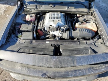 Dodge Challenger III 2016 Dodge Challenger SRT Hellcat 2016 6.2l 6.2 Benzyna 707KM, zdjęcie 6