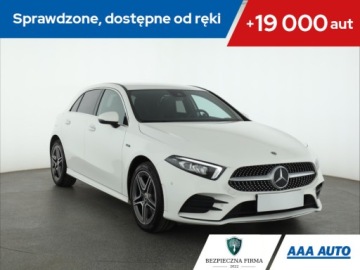 Mercedes Klasa A W177/V177 Hatchback Plug-In 1.3 250e 218KM 2020 Mercedes A A 250 e, Salon Polska, 1. Właściciel