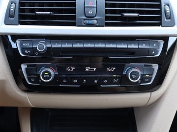 BMW Seria 3 F30-F31-F34 Touring Facelifting 1.5 318i 136KM 2016 BMW 3 318 i, Salon Polska, Serwis ASO, Automat, zdjęcie 15