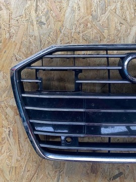 РЕШЕТКА БАМПЕРА AUDI A6 C8 4K0853653