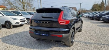 Volvo XC40 Crossover 2.0 D4 190KM 2020 Volvo XC 40 Bezwypadkowy 2.0 Geartronic R-Design, zdjęcie 10