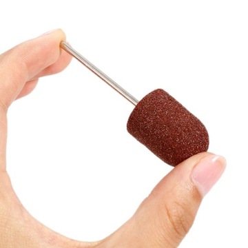Kapturki Do Pedicure 13mm 10 sztuk #80 #180 #240 Nakładki Ścierne Na Frezy