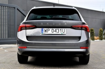 Skoda Octavia IV Kombi 1.0 TSI 110KM 2023 Škoda Octavia Skoda Octavia _1.0 110KM Virtual, zdjęcie 33