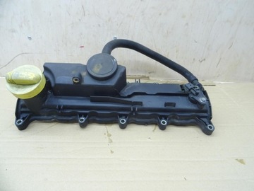 Renault Megane III Крышка клапана 1.5 DCI 8200756123