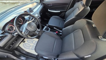 Suzuki Swift VI Hatchback Facelifting 1.2 DualJet SHVS 83KM 2021 Suzuki Swift 1,2 Hybrid Salon Polska Bezwypadkowy Faktura Vat 23 1.2 84KM, zdjęcie 17
