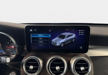 Mercedes GLC C253 SUV Plug-In 2.0 300e 320KM 2021 Mercedes-Benz GLC VAT 23 e Coupe PHEV 320KM automat 4matic 2021 r., Salon, zdjęcie 26