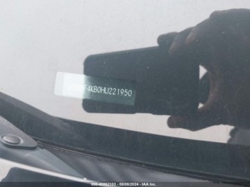 Mercedes Klasa C W205 2017 Mercedes-Benz Klasa C 2017 Mercedes-Benz C-Class C 300 4MATIC Sedan with L, zdjęcie 15