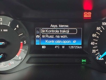 Ford Mondeo V Sedan 2.0 TDCi 150KM 2017 Ford Mondeo 2.0 TDCi 150KM Trend MK5 Podgrzewana szyba Salon PL 2.0, zdjęcie 14