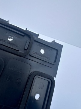 KUGA MK3 КРЕПЛЕНИЕ РАДАРА ЛЕВЫЙ КРОНШТЕЙН LJ6T-14D190-CA