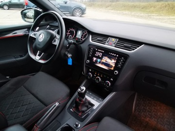 Skoda Octavia III RS Kombi Facelifting 2.0 TSI 230KM 2018 SKODA OCTAVIA III RS Kombi Facelifting 2.0 TSI 230KM, Salon Polska, Manual,, zdjęcie 3