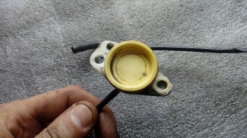 CZUJNIK LUZU BIEGÓW YAMAHA 600 FAZER FZS FZR TDM