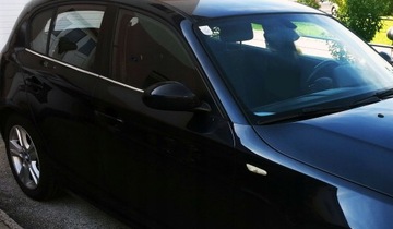 BMW 1ER E81 E87 - LIŠTA CHRÓM OKENNÍ BOČNÍ ZDOBENÍ DEKORATIVNÍ