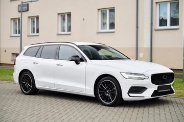 Volvo V60 II  2022 V60 __SUPER PEDANTYCZNY STAN__KUBEŁKOWE FOTELE, zdjęcie 15