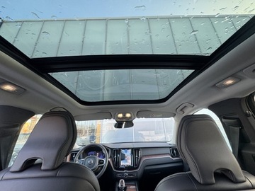 Volvo XC60 II 2023 Volvo XC 60 B5 AWD | Ultimate Dark | Mild Hybrid |, zdjęcie 29