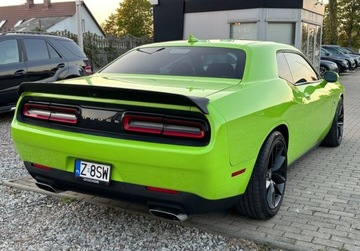 Dodge Challenger III 2015 Dodge Challenger Dodge Challenger 6.4 SRT Scat Pack SHAKER alpine alcantar, zdjęcie 14