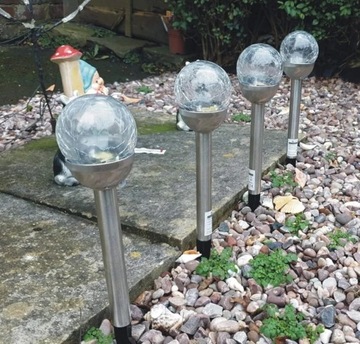 Садовый солнечный светильник KULA из матового СТЕКЛА, 2 светодиода, белый/цветной P-482